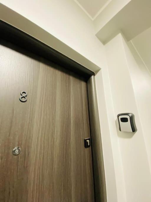 Apartamento Bezagenta Mozart8 Studio Easy Access To City Wifi Varsovia Exterior foto